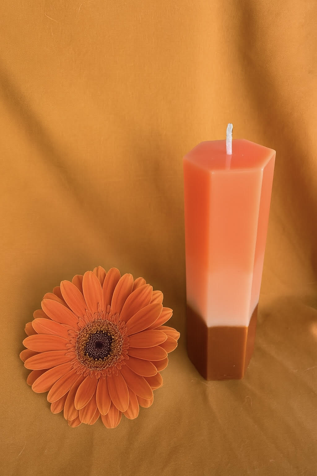 3 color hexagonal candle
