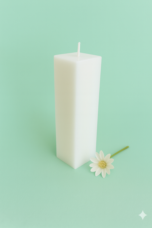 Single color square candle